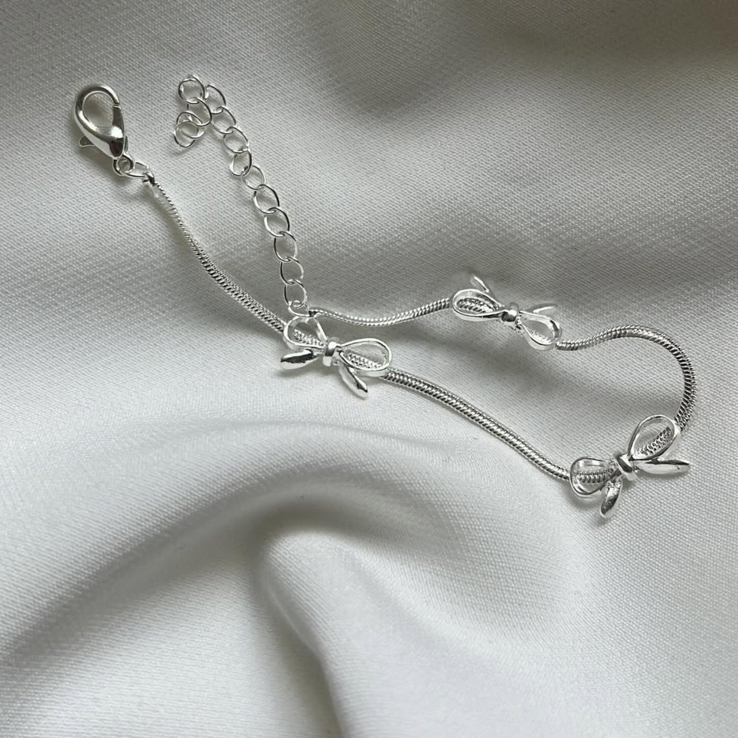 Grace Knot